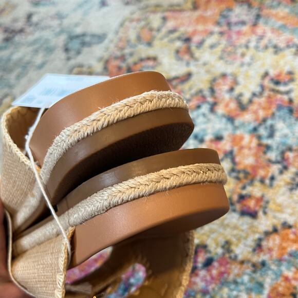 American Eagle AE Stitched Slide Sandals Natural Beige Tan Gold Buckles Size 10 - Picture 11 of 14